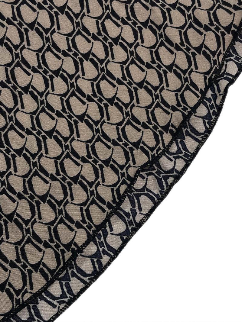 Vestido elegante y favorecedor para verano