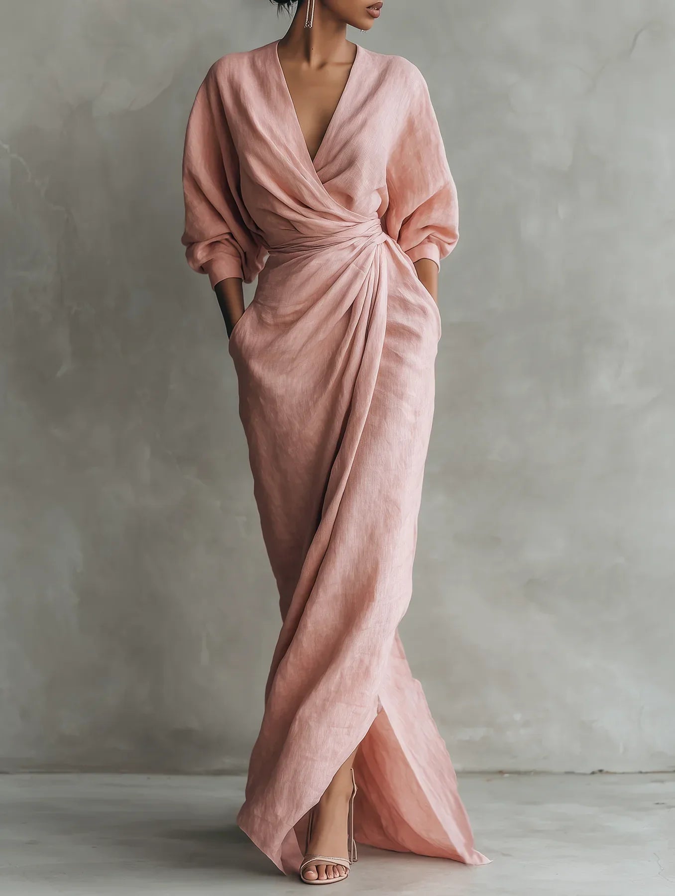 Vestido largo rosa de lino con escote en V