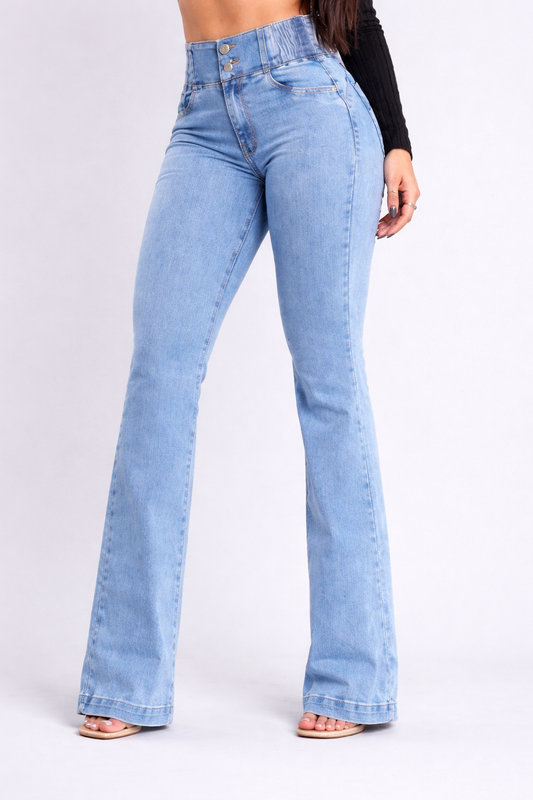 Jeans Acampanados Elásticos de Talle Alto