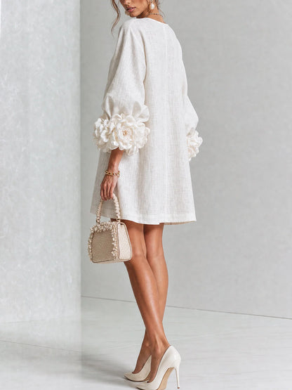 Clara | Vestido elegante con puños de rosas